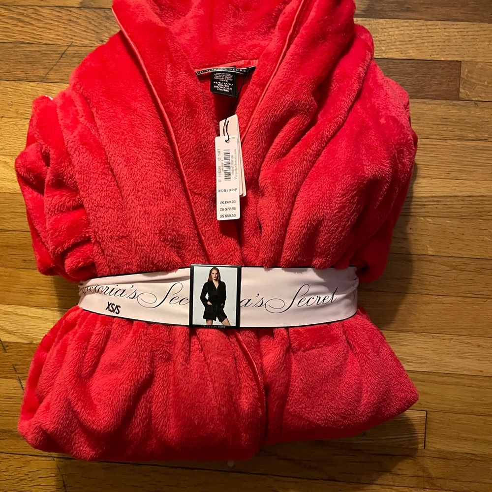 Logo Short Cozy Robe - Picture 3 of 4